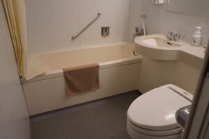 Photo Renovating Small Bathrooms