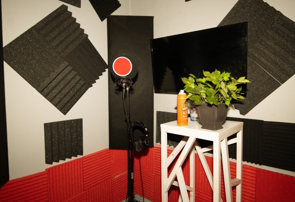 Photo Soundproof room